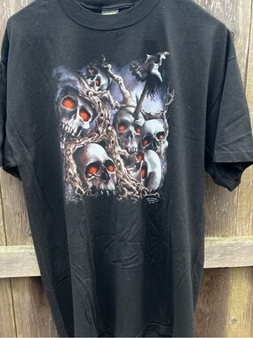 Vintage 3D emblem skull t shirt